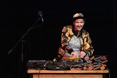 galleries/1741715015_dj-51